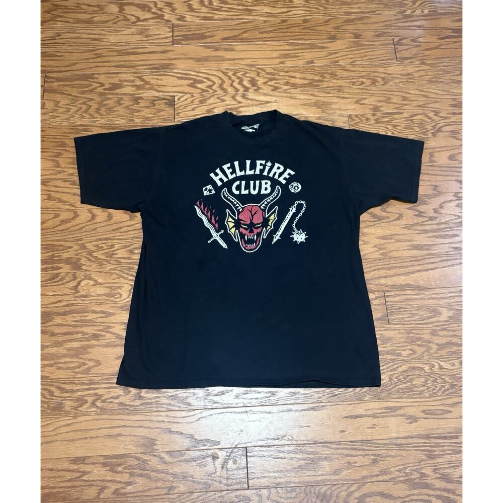 Netflix Stranger Things Hellfire Club Black Short Sleeve Crewneck T-Shirt, Sz XL